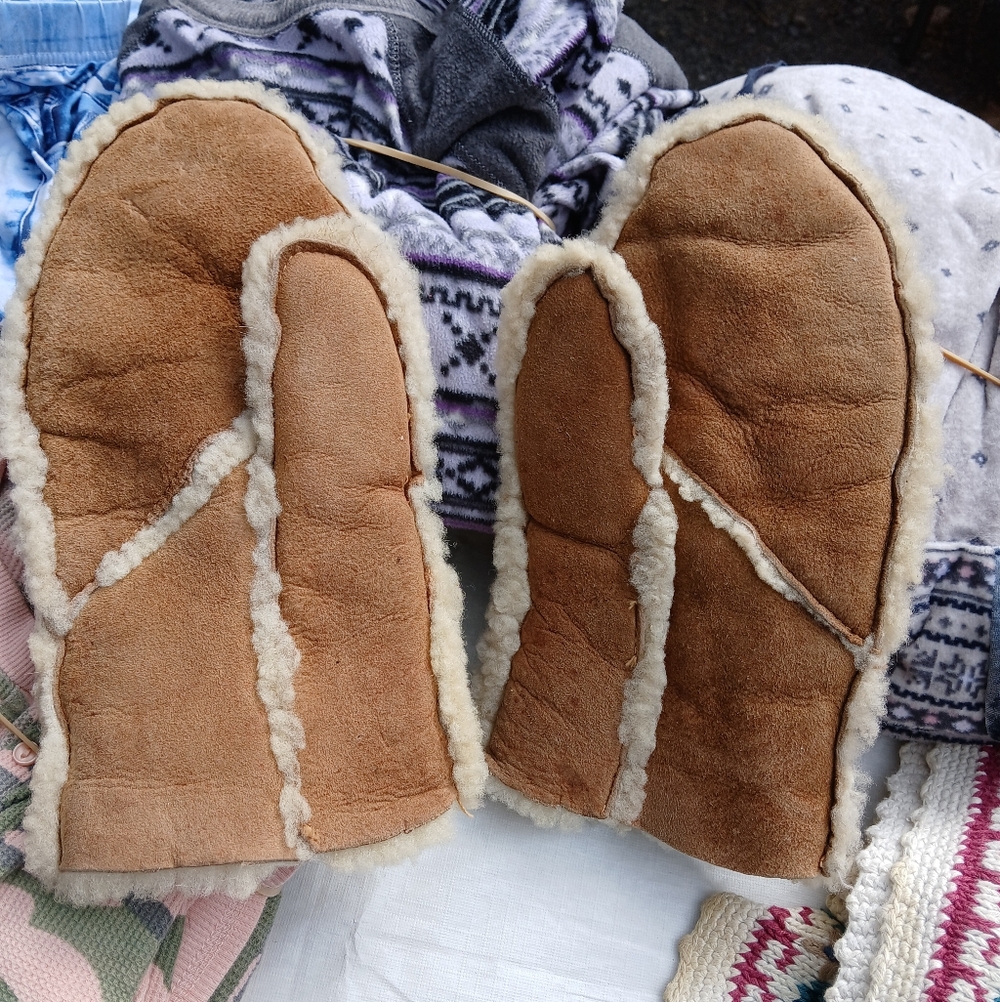 Cozy Shearling Mittens